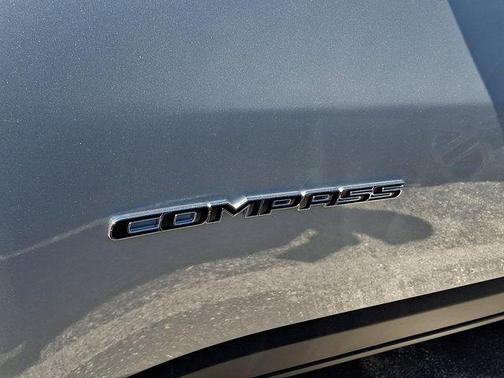Silver Zynith 2026 Jeep Compass Limited