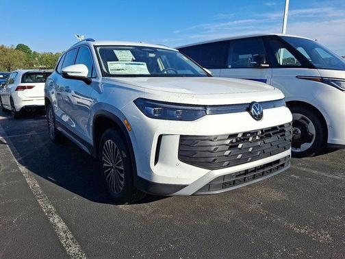 2025 Volkswagen Tiguan 2.0T S