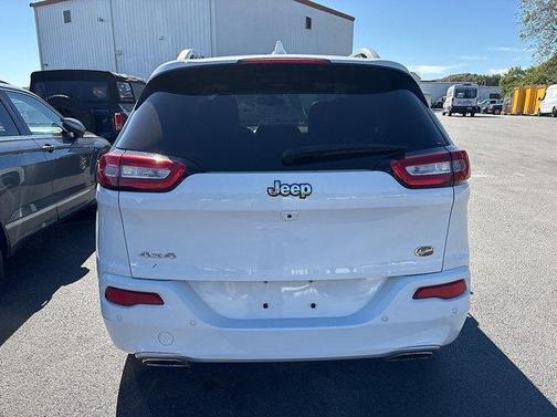 2018 Jeep Cherokee Overland