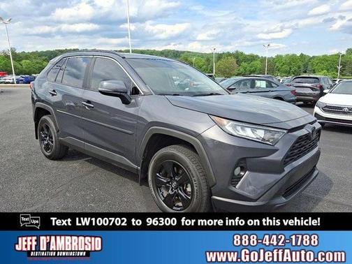 2020 Toyota RAV4 XLE