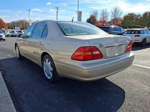 2003 Lexus LS 430 