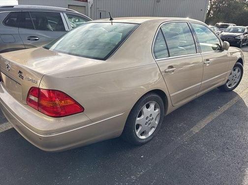 2003 Lexus LS 430
