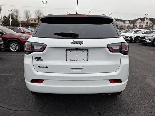 2022 Jeep Compass Altitude