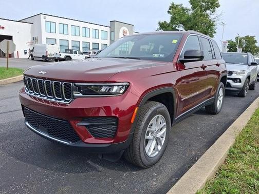 2025 Jeep Grand Cherokee Laredo X