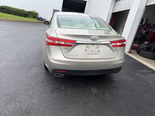 Creme Brulee Mica 2015 Toyota Avalon XLE Premium