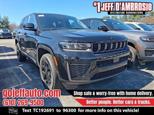 2026 Jeep Grand Cherokee Laredo