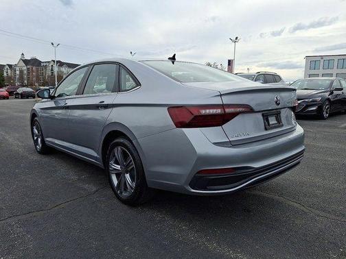 Pyrite Silver Metallic 2023 Volkswagen Jetta 1.5T SE