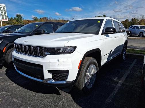 2025 Jeep Grand Cherokee L Laredo