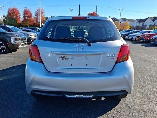 2015 Toyota Yaris LE