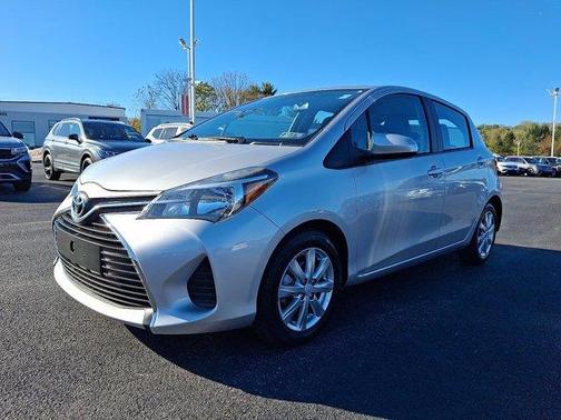 2015 Toyota Yaris LE