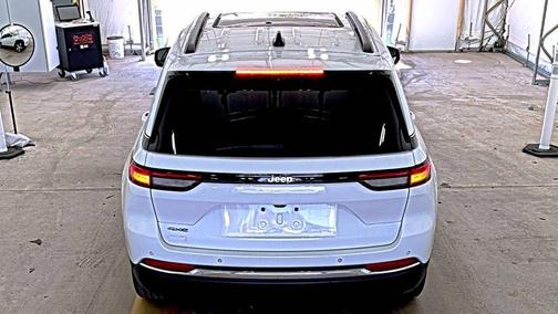 Bright White Clearcoat 2022 Jeep Grand Cherokee 4xe Base