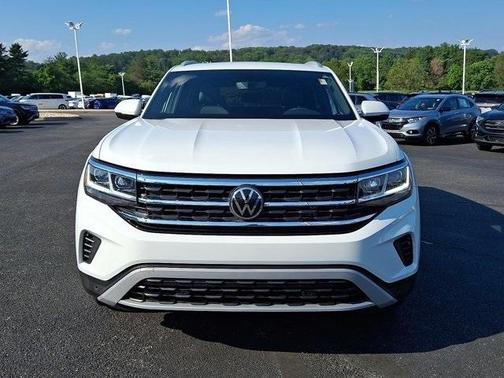 2022 Volkswagen Atlas Cross Sport 3.6L V6 SE w/Technology