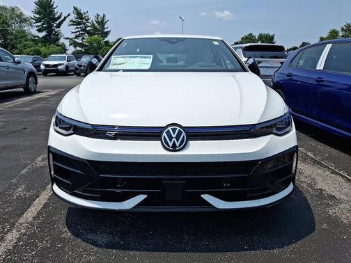 2025 Volkswagen Golf R 2.0T