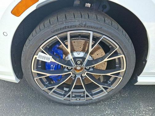 2025 Volkswagen Golf R 2.0T