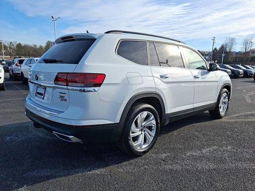 2023 Volkswagen Atlas 3.6L SE w/Technology