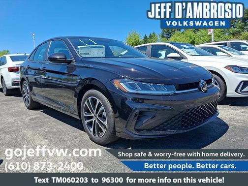 Deep Black Pearl 2026 Volkswagen Jetta 1.5T Sport