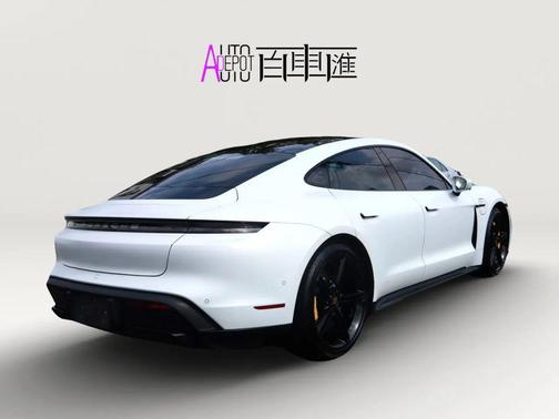 2020 Porsche Taycan Turbo S