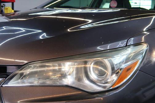 Predawn Gray Mica 2016 Toyota Camry Hybrid XLE