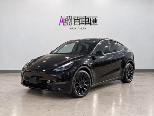 2023 Tesla Model Y Long Range Dual Motor All-Wheel Drive