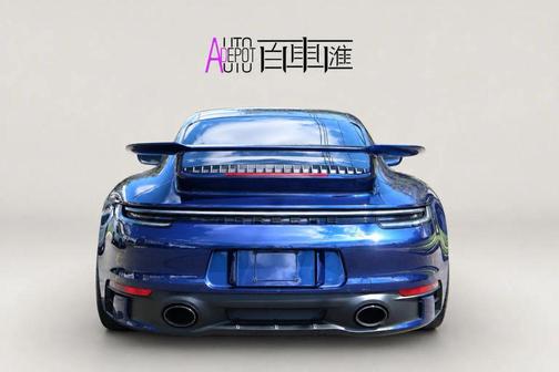 2021 Porsche 911 Carrera