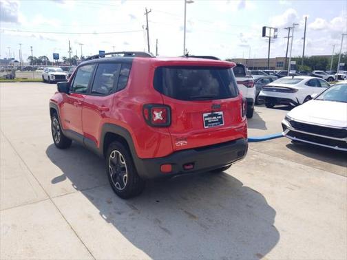 2017 Jeep Renegade Trailhawk