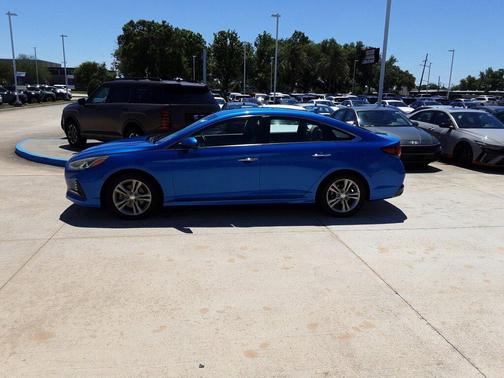2018 Hyundai SONATA SEL