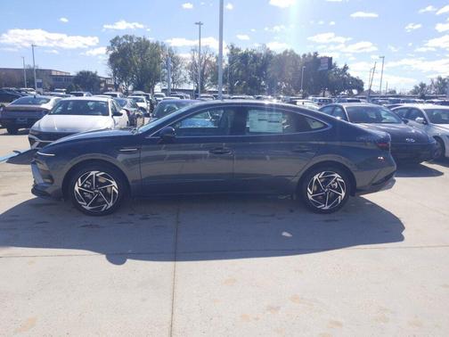 2026 Hyundai SONATA SEL