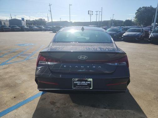 Ecotronic Gray 2026 Hyundai ELANTRA Sport
