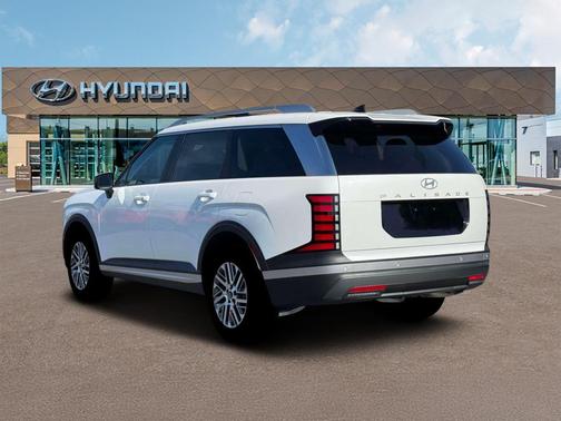 Creamy White Pearl 2026 Hyundai PALISADE SEL 7P