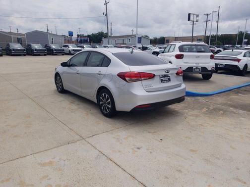 Silky Silver 2017 Kia Forte LX