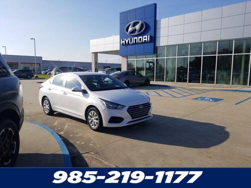 2022 Hyundai Accent SE