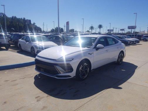 2026 Hyundai SONATA SEL