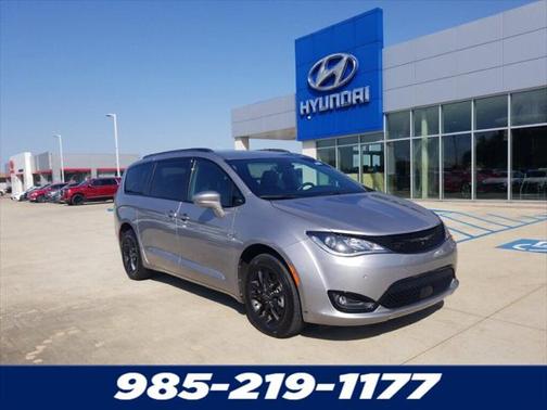 2020 Chrysler Pacifica L