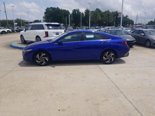 Intense Blue 2025 Hyundai ELANTRA SEL