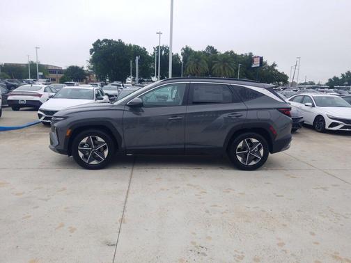 Hampton Gray 2026 Hyundai TUCSON SEL