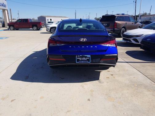 2026 Hyundai ELANTRA Sport