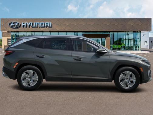 2026 Hyundai TUCSON Hybrid Blue SE