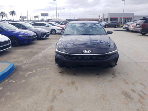 2026 Hyundai ELANTRA Sport