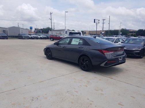 Ecotronic Gray 2026 Hyundai ELANTRA Sport