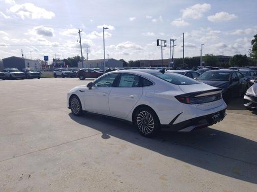 Serenity White 2026 Hyundai SONATA Hybrid Limited