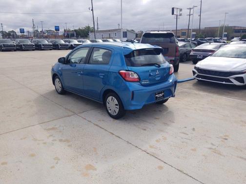 2024 Mitsubishi Mirage ES