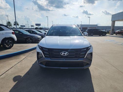 Serenity White Pearl 2026 Hyundai TUCSON SEL Premium