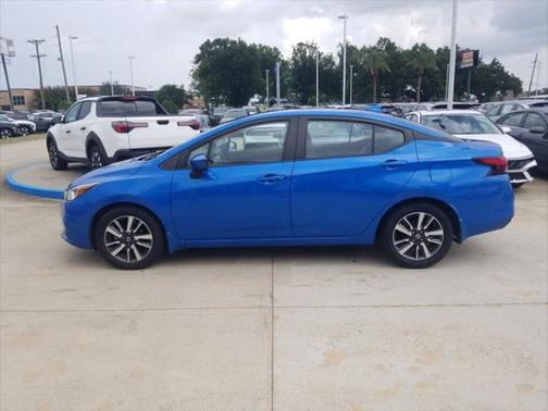 2022 Nissan Versa 1.6 SV