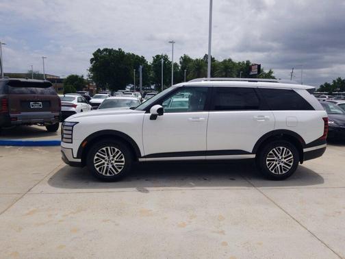 Creamy White Pearl 2026 Hyundai PALISADE SEL Premium