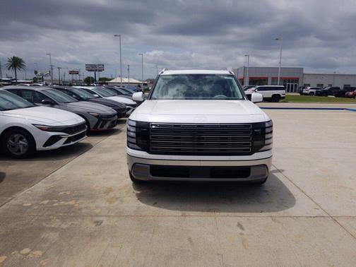 Creamy White Pearl 2026 Hyundai PALISADE SEL Premium