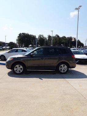 2012 Hyundai SANTA FE SE
