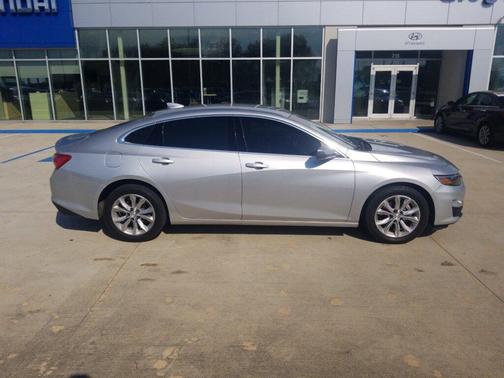 2021 Chevrolet Malibu FWD LT