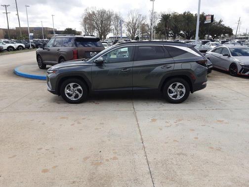 Amazon Gray 2023 Hyundai TUCSON SEL