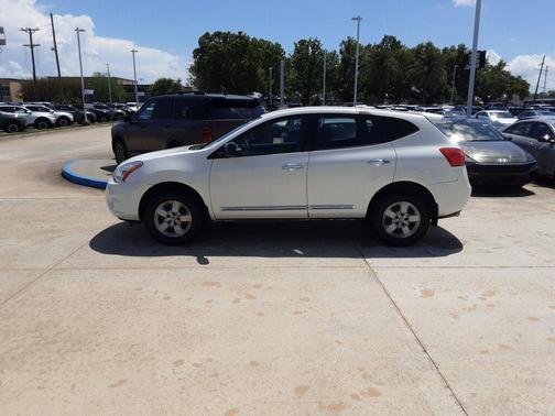 2012 Nissan Rogue S