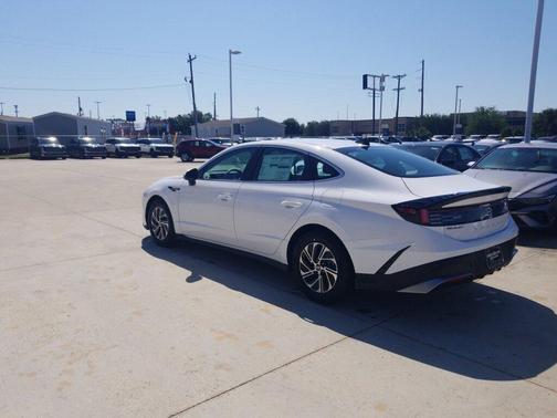 Serenity White 2026 Hyundai SONATA Hybrid Base